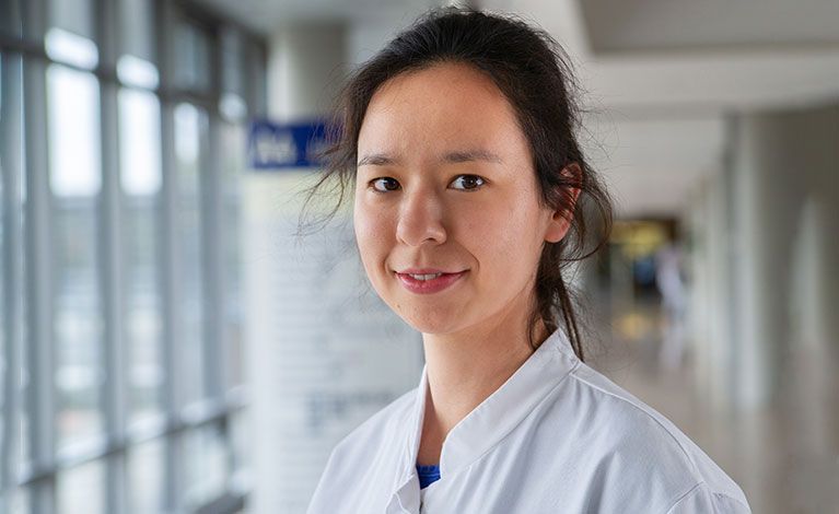 Portraitfoto von Dr. med. Theresa Reiter
