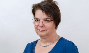 Portraitfoto von Dr. phil. Heike Kühn