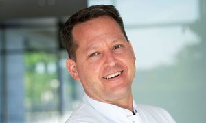 Porträtfoto Dr. med. J. Dörfer