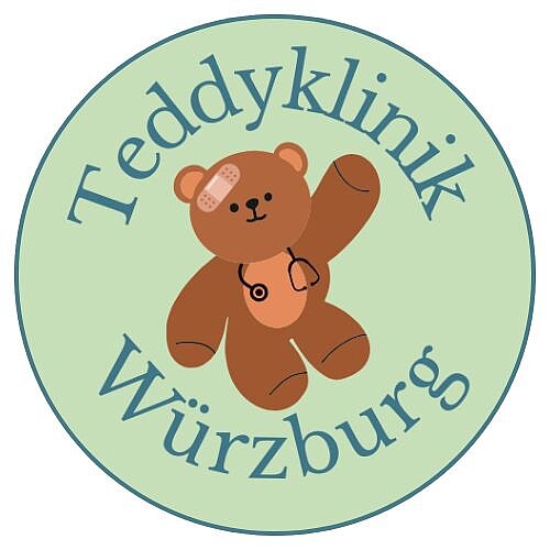 Logo Teddyklinik Das Logo der Teddyklinik. Es zeigt einen Teddybär mit einem Pflaster und einem Stethoskop um den Körper.