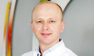 Portraitfoto von Univ.-Prof. Dr. med. Hubert Kübler