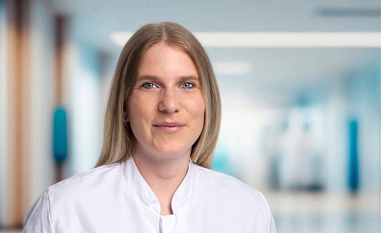 Portraitfoto von Dr. med. Julia Neef