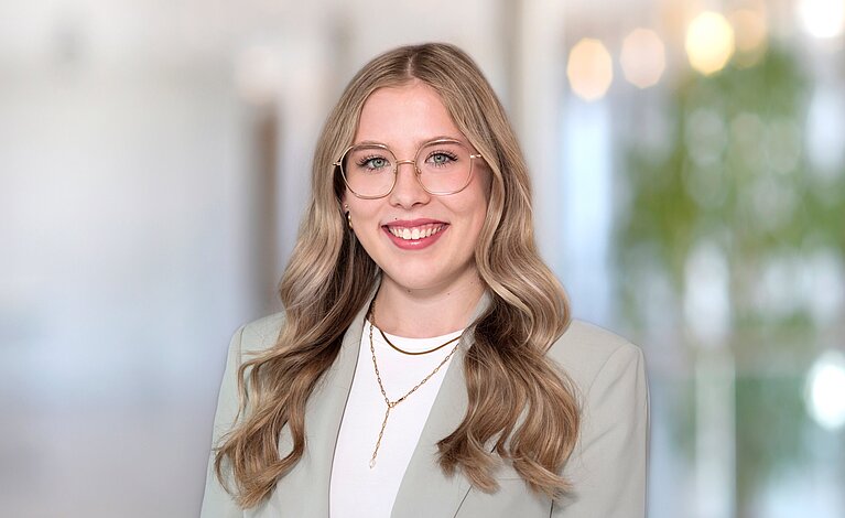 Portraitfoto von Hannah Schneider