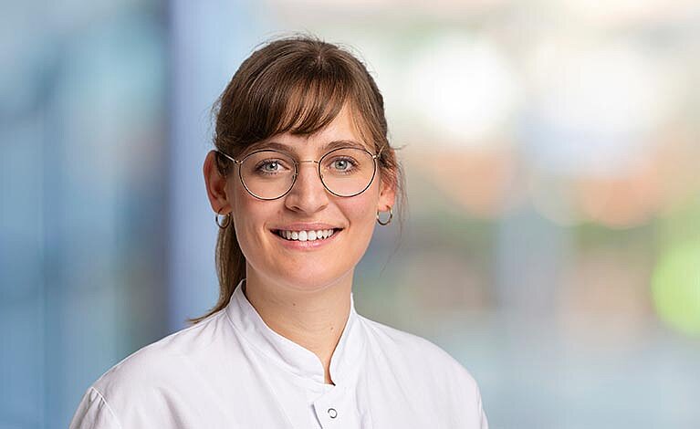 Portraitfoto von Anne Neumaier
