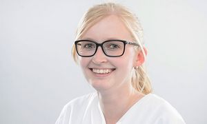 Portraitfoto von Yvonne Memmel