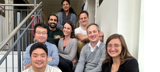 Prof. Dr. med. Martin Kortüm und Team Gruppenfoto von Prof. Dr. med. Martin Kortüm und Team