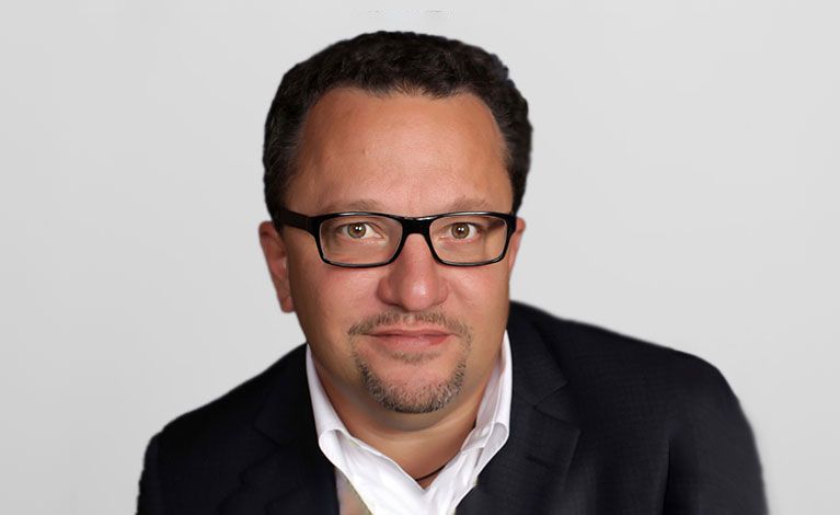 Portraitfoto von Prof. Dr. Daniel Müller