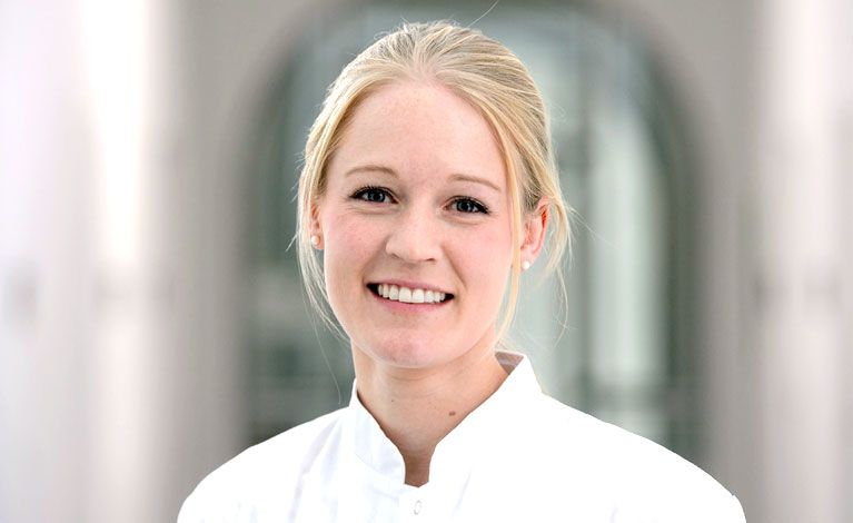 Portraitfoto von Dr. med. Katrin Rak
