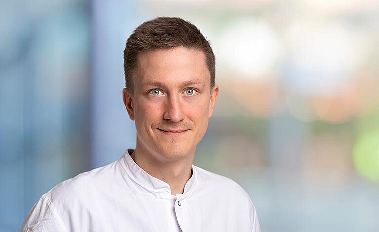Portraitfoto von Florian Steger