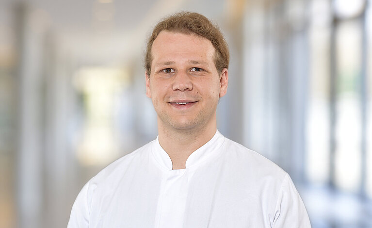 Portraitfoto von Jonas Kaufmann