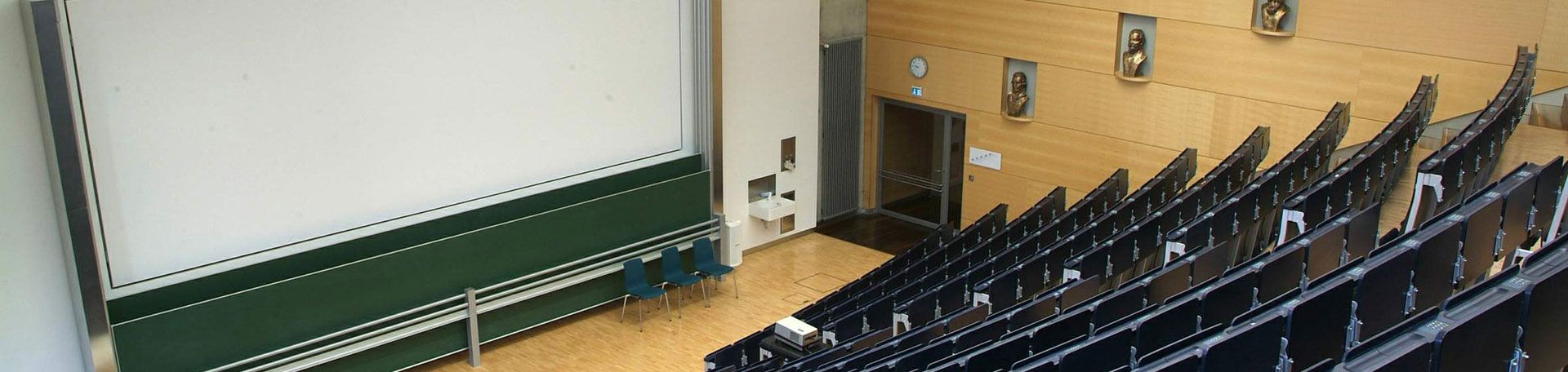 Lehre, Weiter- und Fortbildung, Bild: ukw Illustrationsfoto: Vorlesungssaal