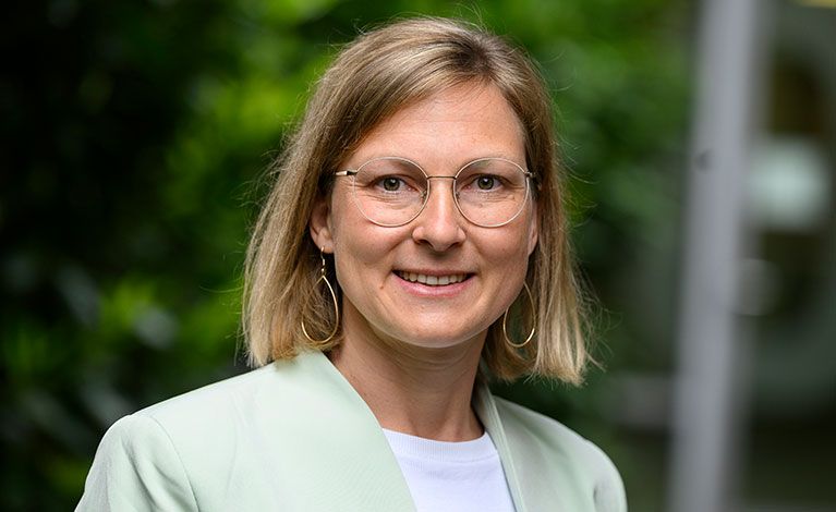 Portraitfoto von Julia Weimert