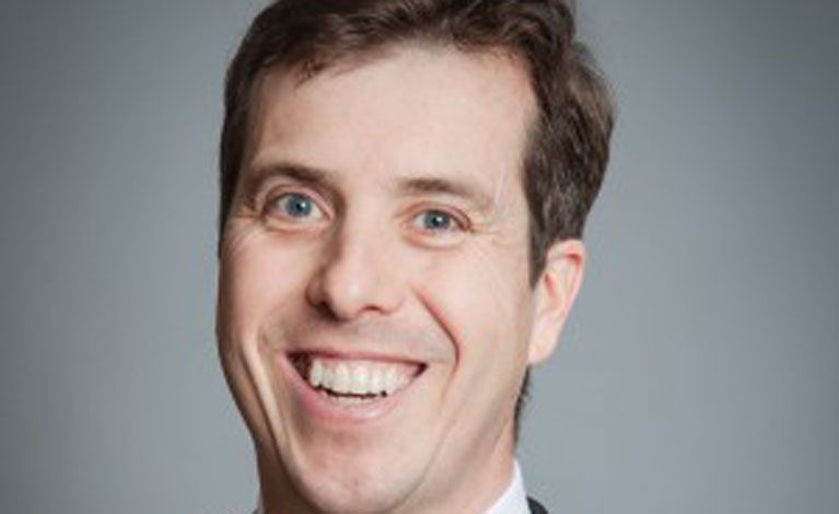 Portraitfoto: Dr. med. dent. Peter Kiefner M.Sc.