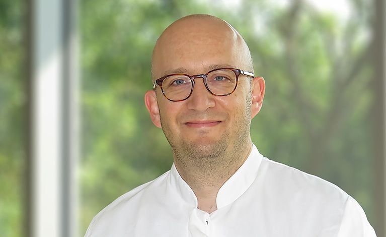 Portraitfoto von PD Dr. med. Christopher Lotz