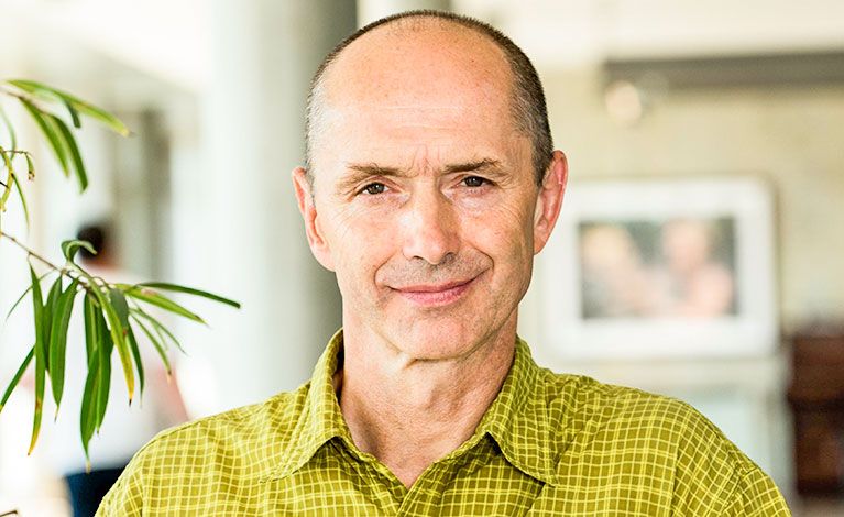 Portraitfoto von Dr. Gunter Koch