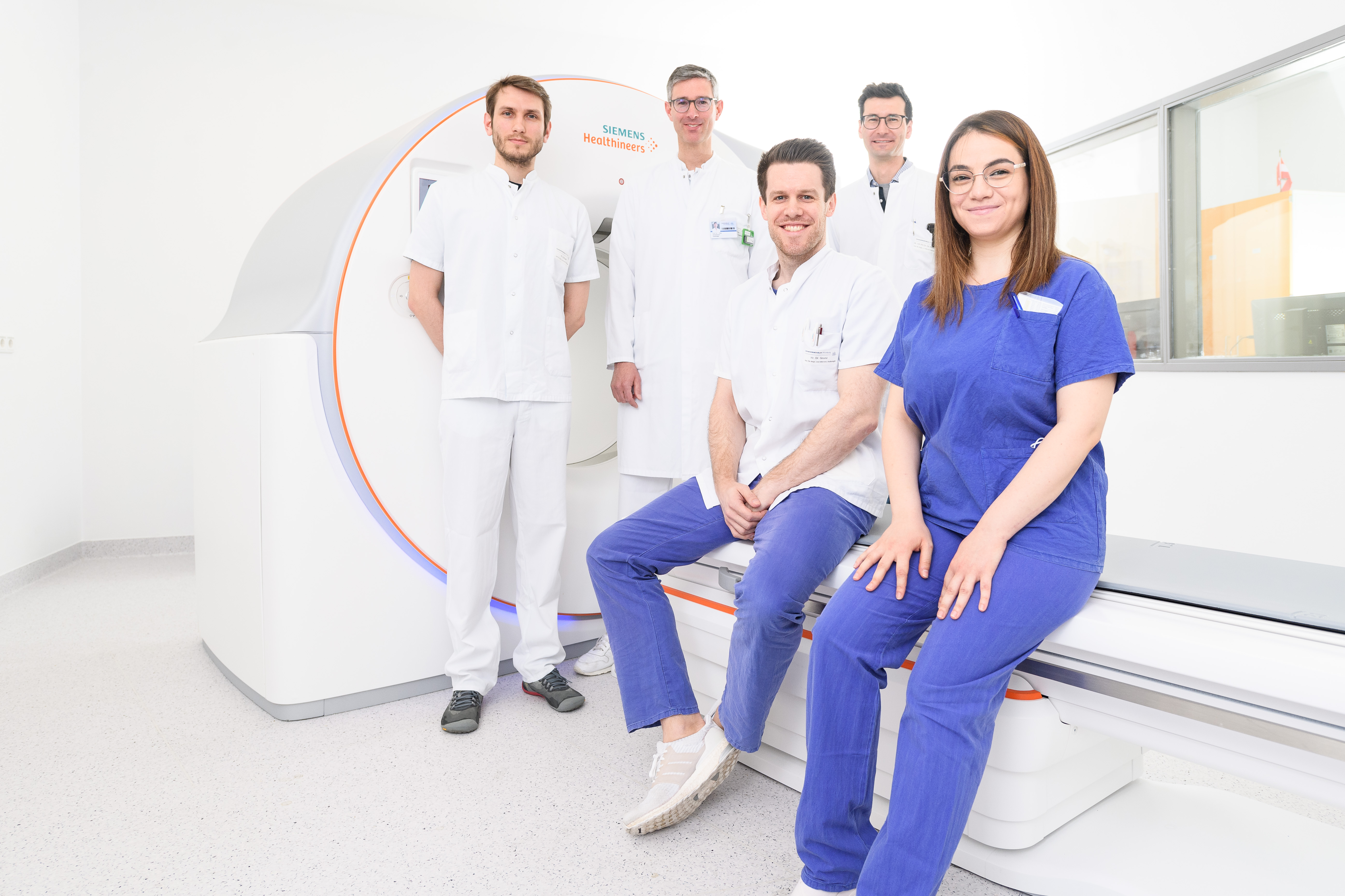 Team Photonenzaehlender-CT Das Team, das am Photonenzaehlenden Computertomografen forscht.