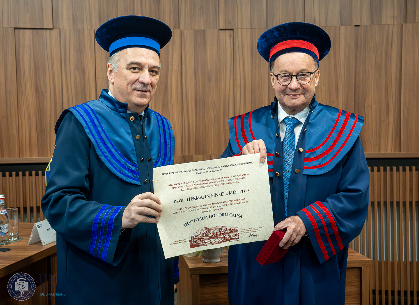 Prorektor Professor Sorin Claudiu Man und Professor Hermann Einsele 